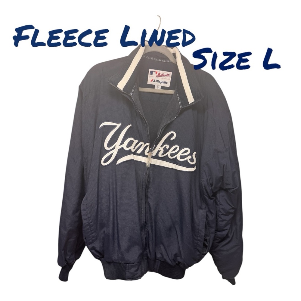 Yankees bomber jacket, men size L, fleece lined,